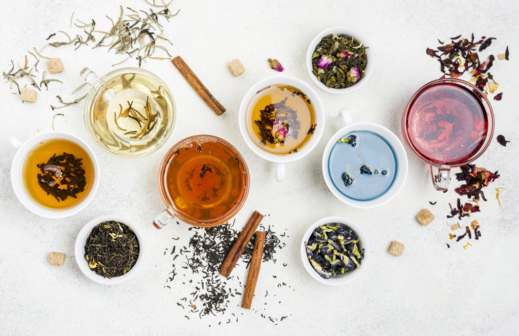Table with different teas